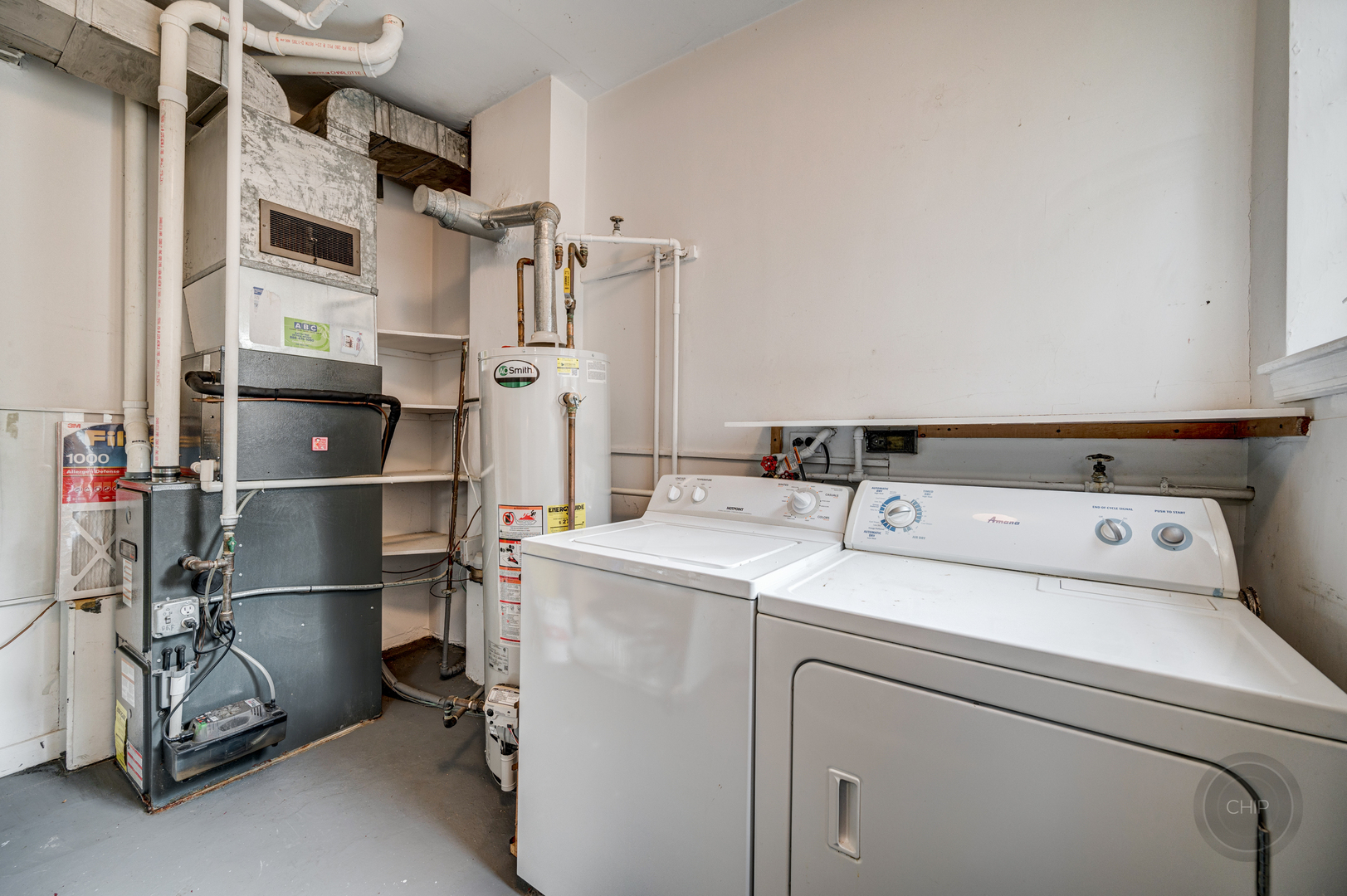 843 Pick Street Wheaton, IL 60187 - Photo 18 of 33 a utility room with dryer and washer