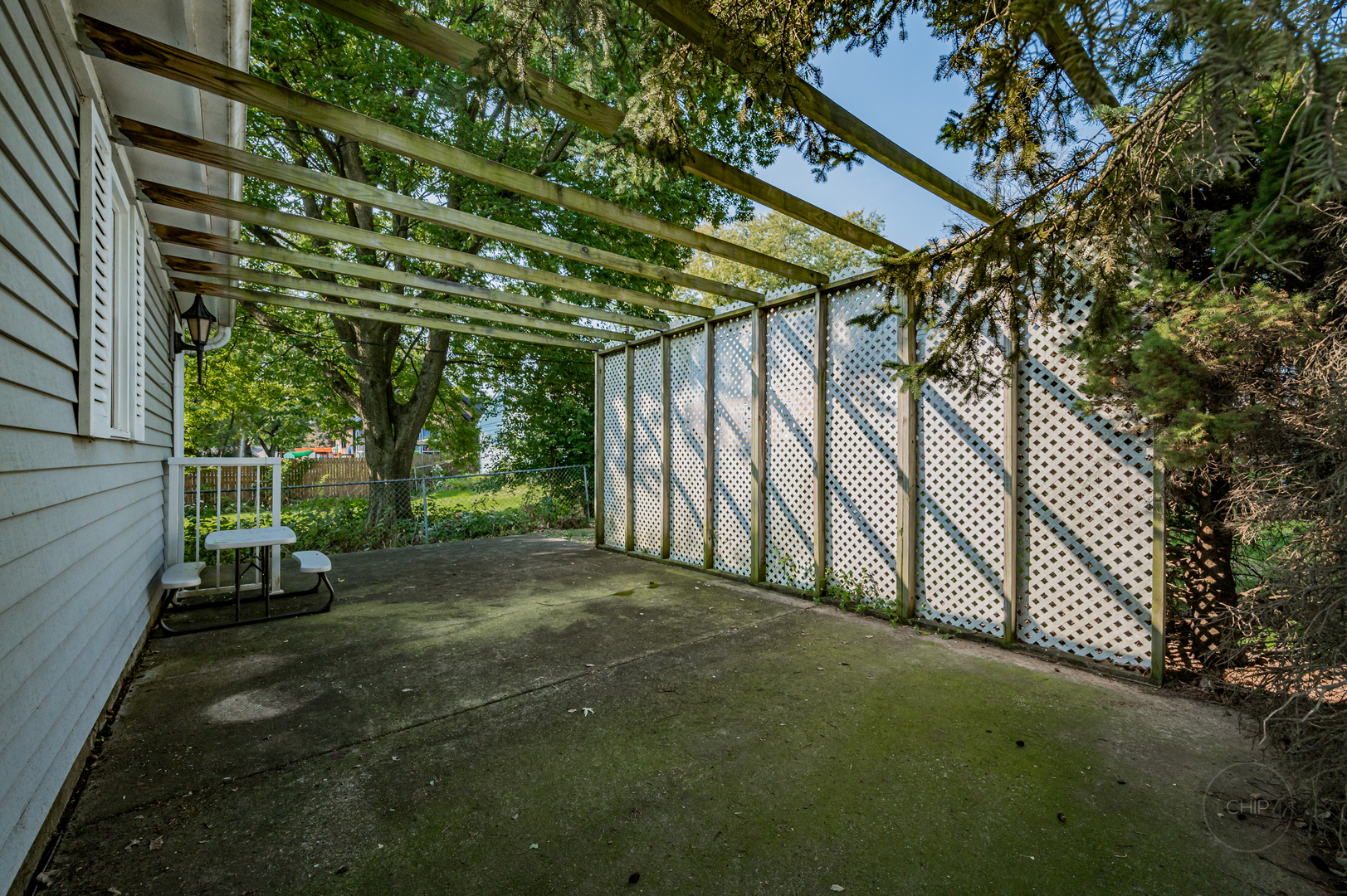 843 Pick Street Wheaton, IL 60187 - Photo 25 of 33 a view of backyard with wooden fence