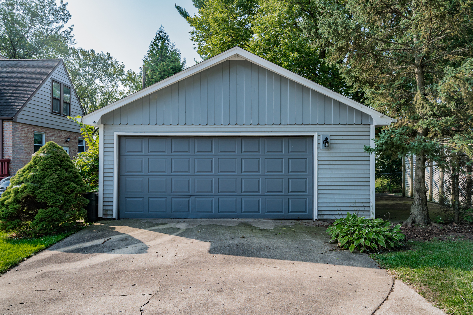 843 Pick Street Wheaton, IL 60187 - Photo 27 of 33 a front view of a house with garden