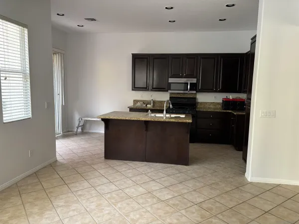 $4,200 | 11412 Miro Circle, San Diego, CA 92131