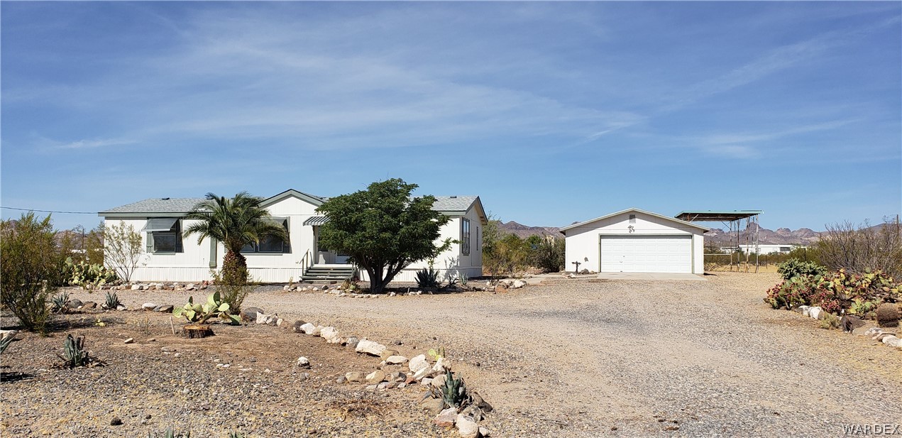 553 South Elfrida Road Golden Valley, AZ 86413 - Photo 1 of 44 Gallery Image 1