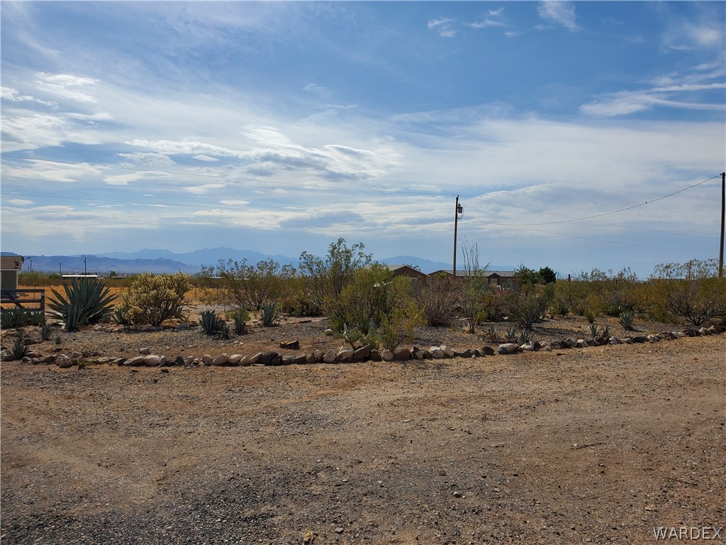 553 South Elfrida Road Golden Valley, AZ 86413 - Photo 10 of 44 Gallery Image 10