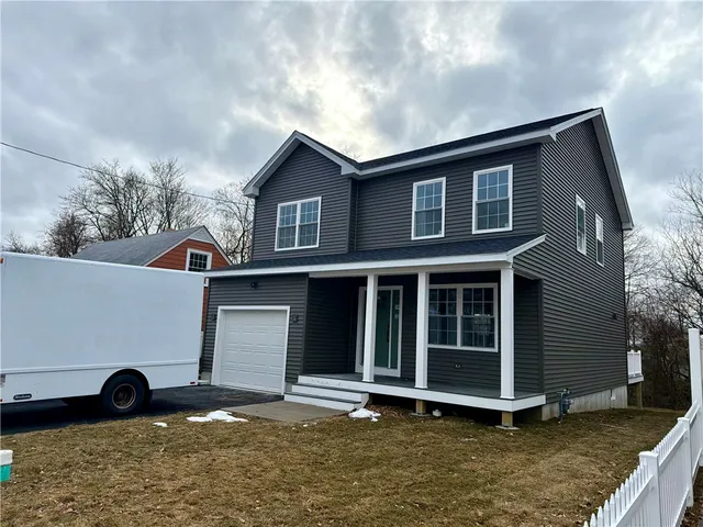 $599,900 | 33 Hemlock Avenue, Cranston, RI 02910