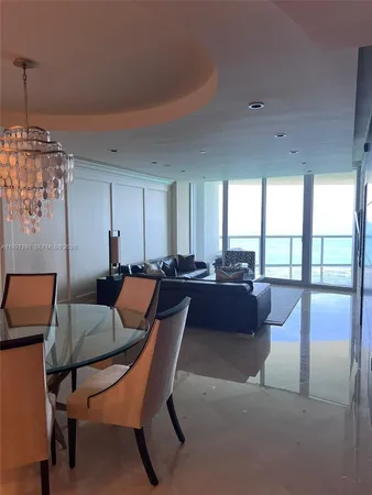 $30,000 | 17121 Collins Avenue, Unit 3304, Sunny Isles Beach, FL 33160