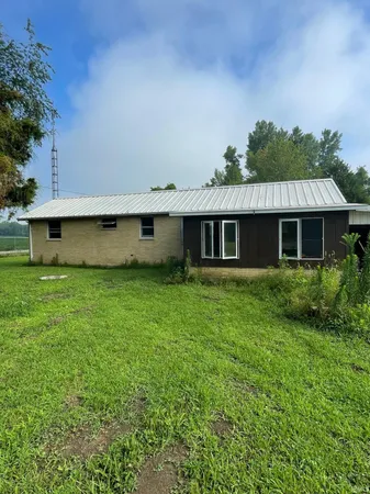 $99,900 | 7372 North Pine Bluff Road, Bicknell, IN 47512