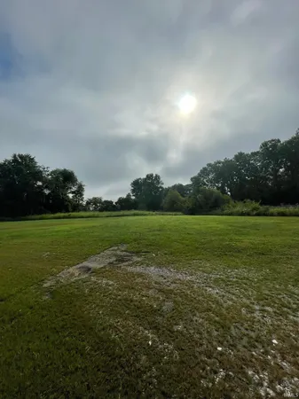 $99,900 | 7372 North Pine Bluff Road, Bicknell, IN 47512