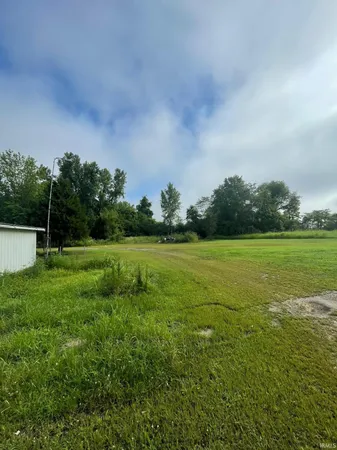 $99,900 | 7372 North Pine Bluff Road, Bicknell, IN 47512
