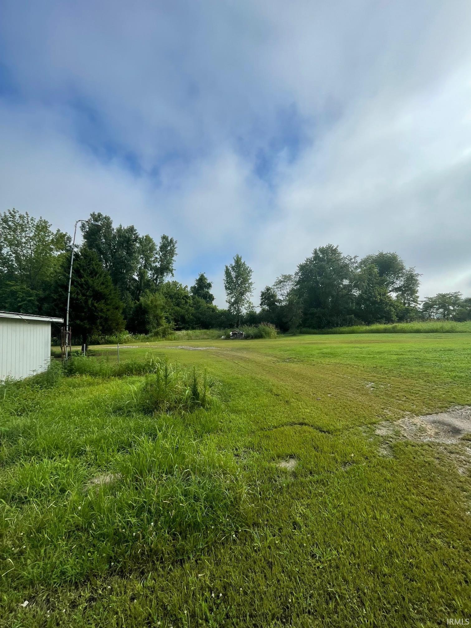 7372 North Pine Bluff Road Bicknell, IN 47512 - Photo 4 of 14