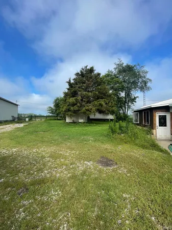 $99,900 | 7372 North Pine Bluff Road, Bicknell, IN 47512