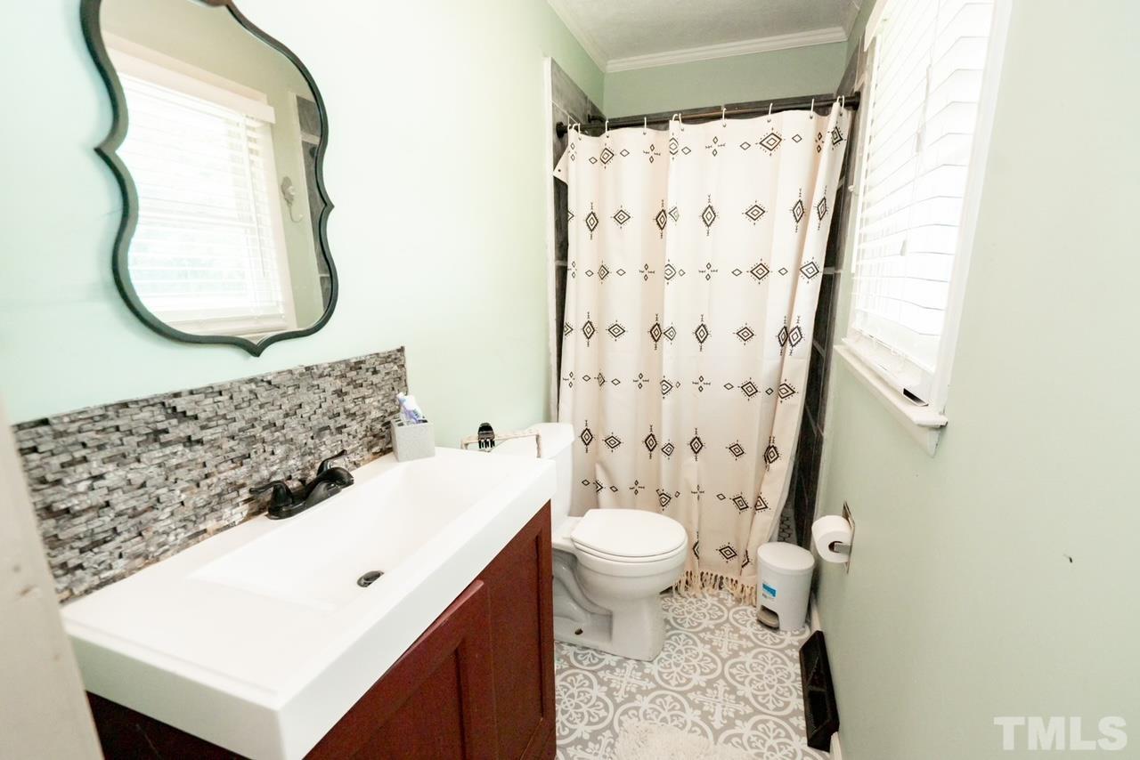 5804 Barham Siding Road Wake Forest, NC 27587 - Photo 17 of 31 Gallery Image 17