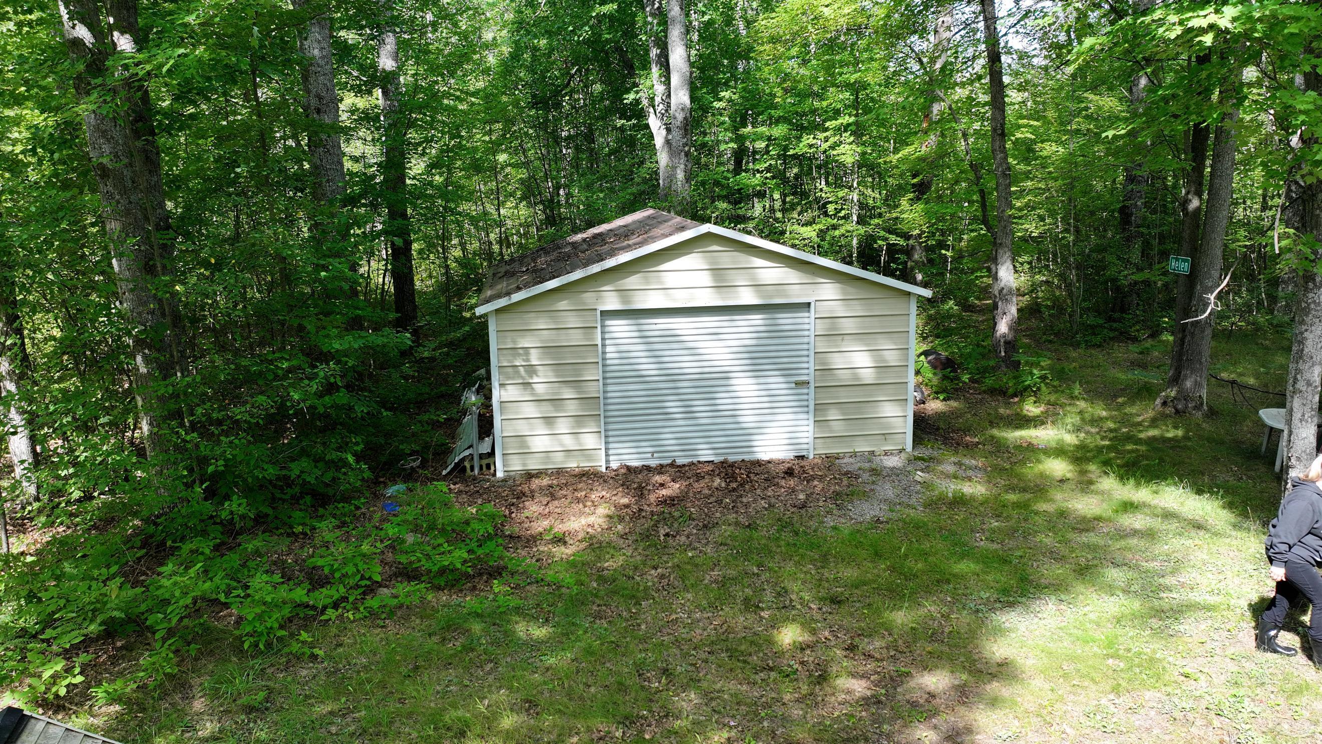 18300 Hilltop Road Atlanta, MI 49709 - Photo 22 of 29 Gallery Image 22
