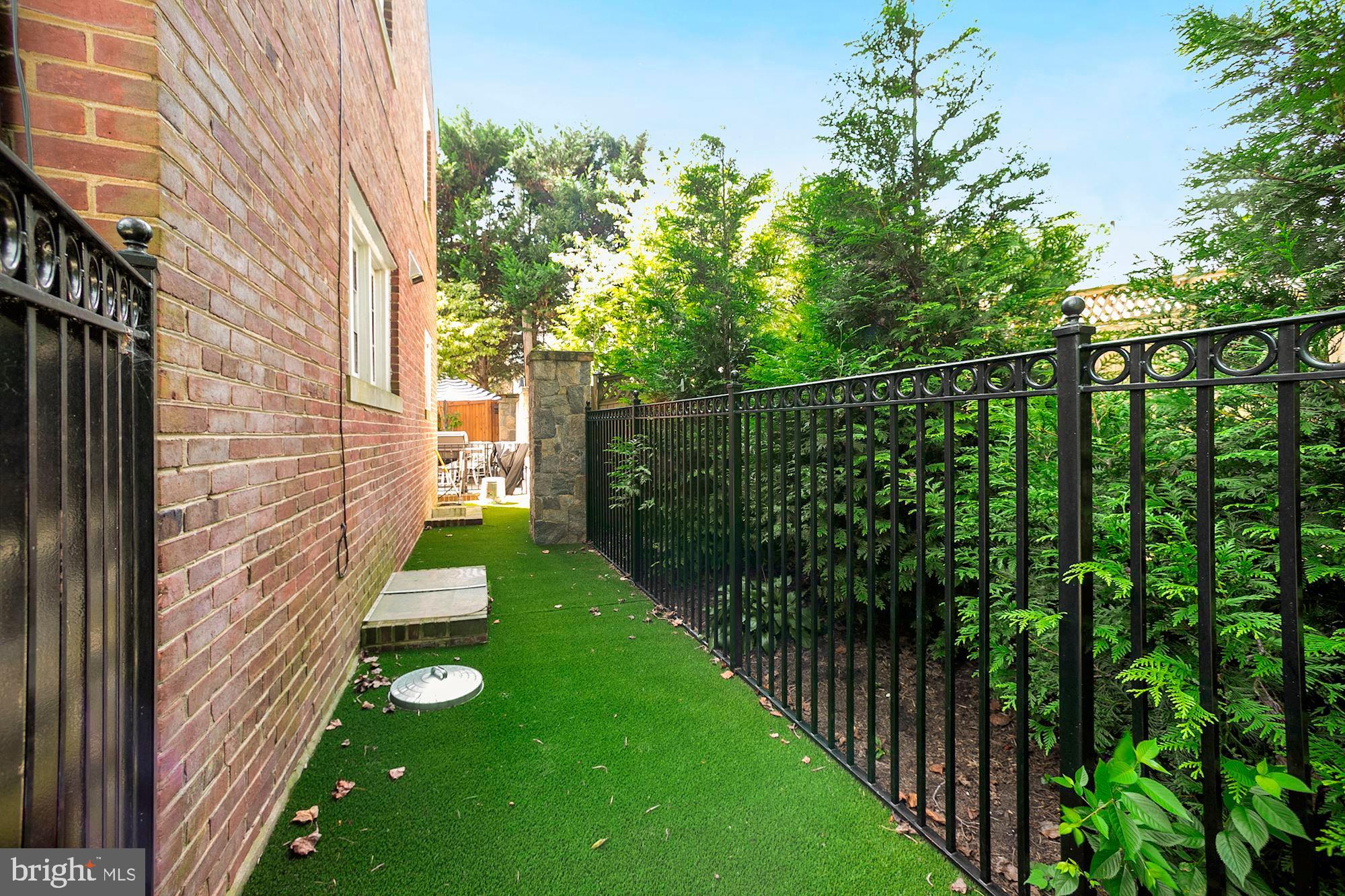 3812 Fordham Road Northwest Washington, DC 20016 - Photo 28 of 28 Dog Run