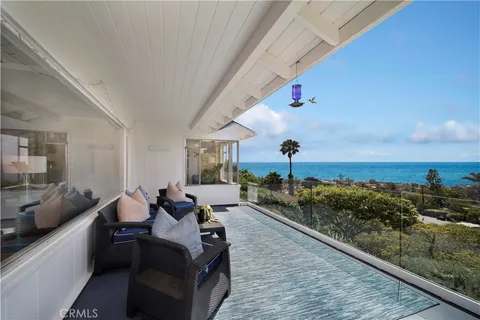 $4,298,000 | 933 Coast View Drive, Laguna Beach, CA 92651