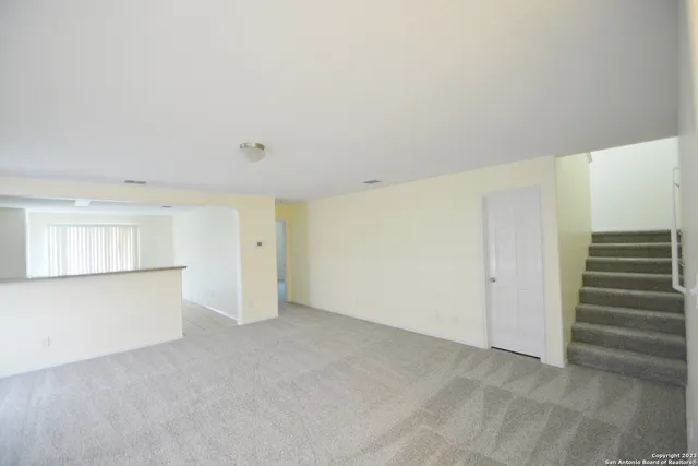 $1,950 | 3806 Flyer Vista, San Antonio, TX 78261