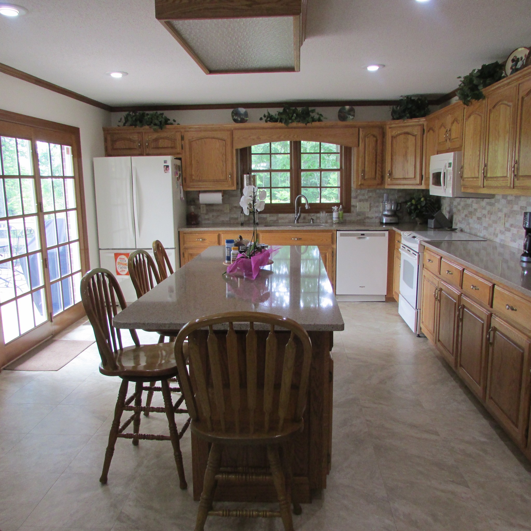 1795 Scenic Road Lawrenceburg, TN 38464 - Photo 6 of 42 Gallery Image 6
