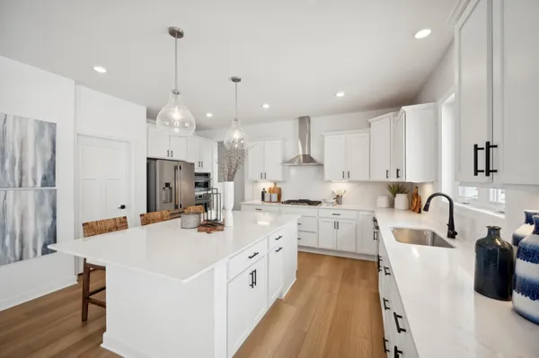 $682,965 | 1900 Timber Lane, Carver, MN 55315
