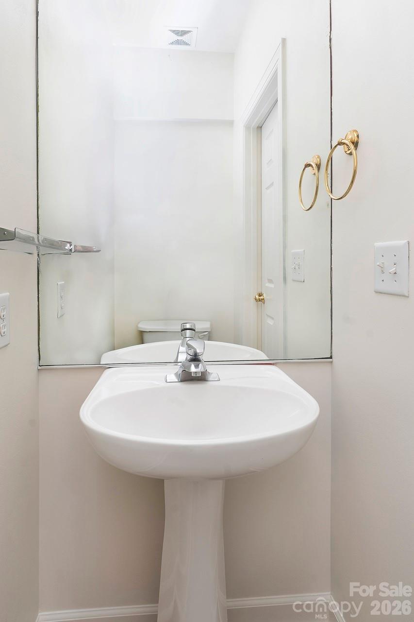 3408 Stettler View Road Charlotte, NC 28210 - Photo 14 of 28 Gallery Image 14