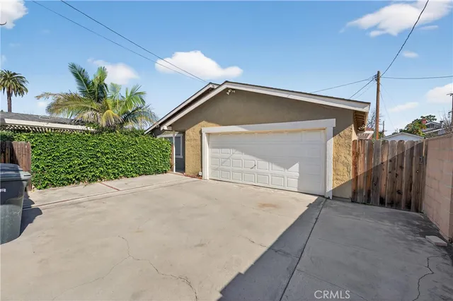 $1,272,000 | 253 North Center Street, Orange, CA 92866