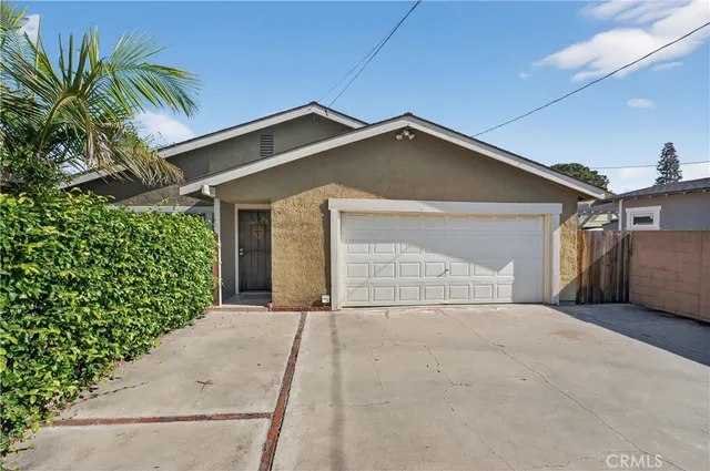 $1,272,000 | 253 North Center Street, Orange, CA 92866