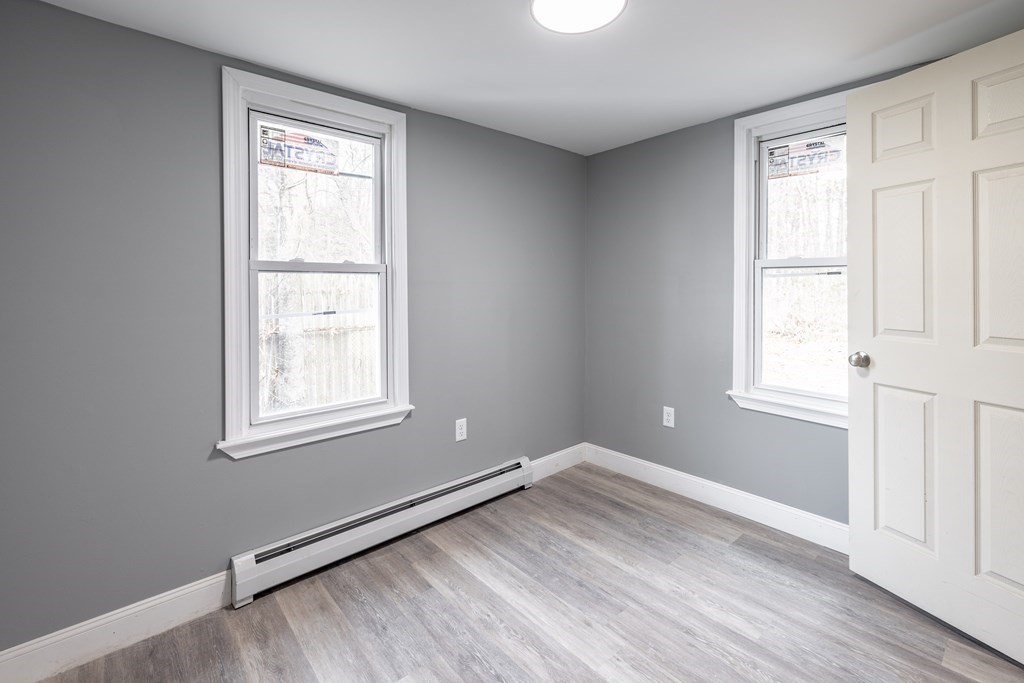83 Brandon Avenue Springfield, MA 01119 - Photo 11 of 21