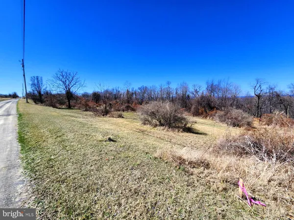 a view of an ocean in a city