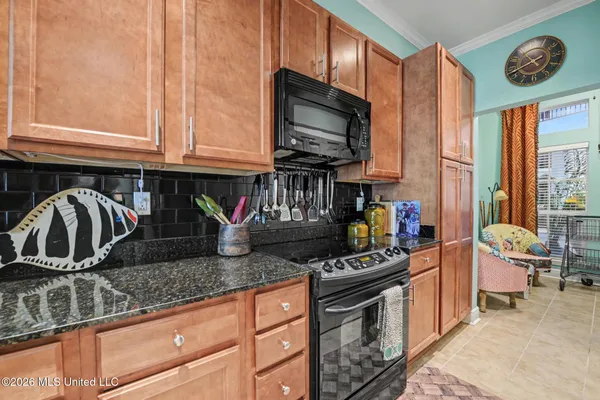 $439,900 | 1100 West Beach Boulevard, Unit 207, Pass Christian, MS 39571