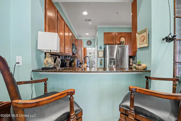 $439,900 | 1100 West Beach Boulevard, Unit 207, Pass Christian, MS 39571