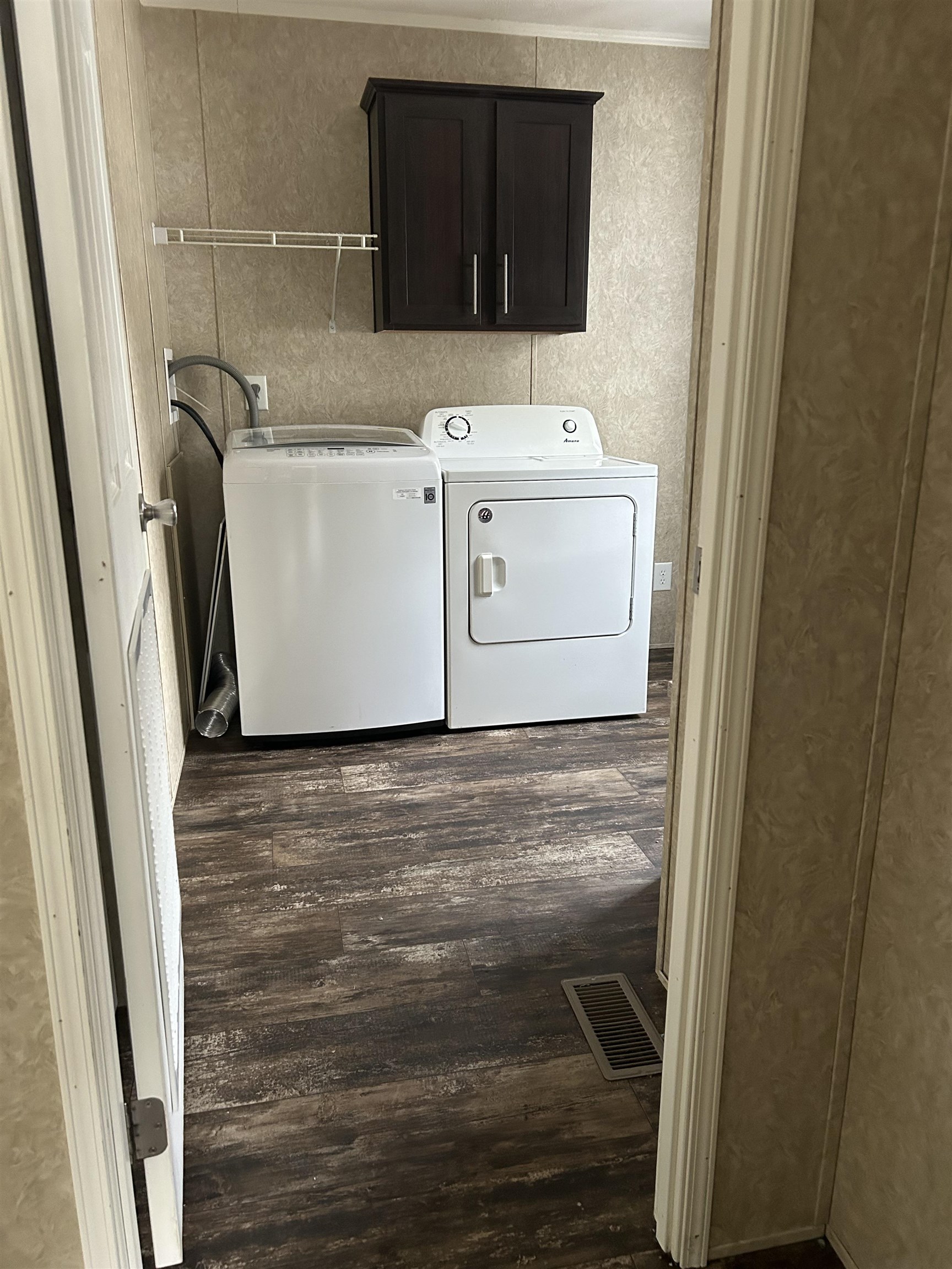 21 Sparrow Street Keene, NH 03431 - Photo 18 of 21