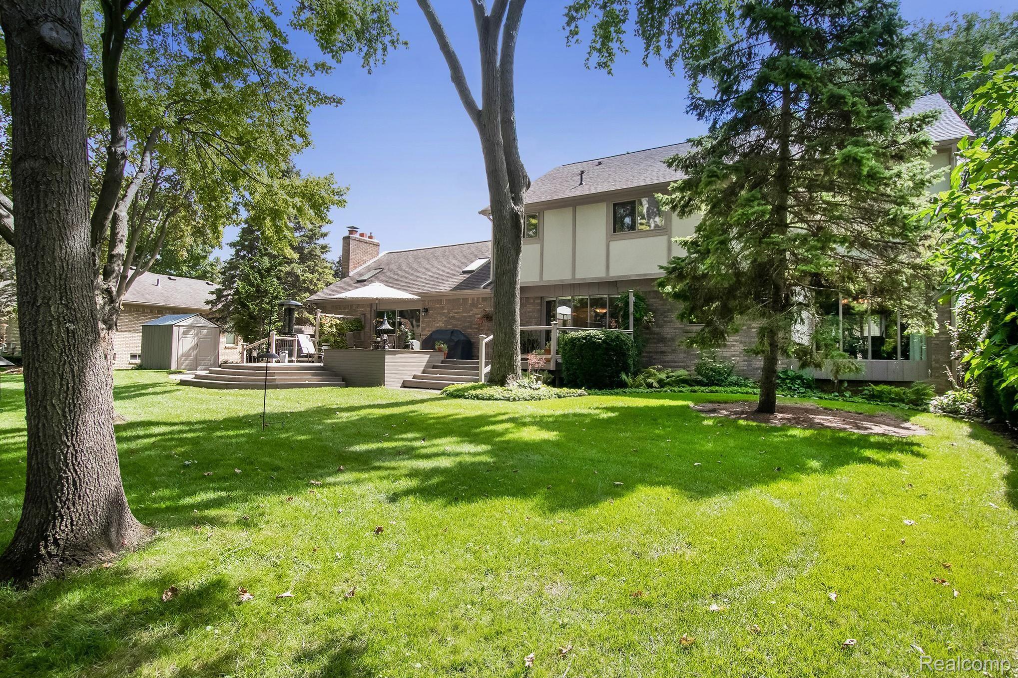11831 Raintree Court Utica, MI 48315 - Photo 45 of 48 IMG_8298-2.jpg