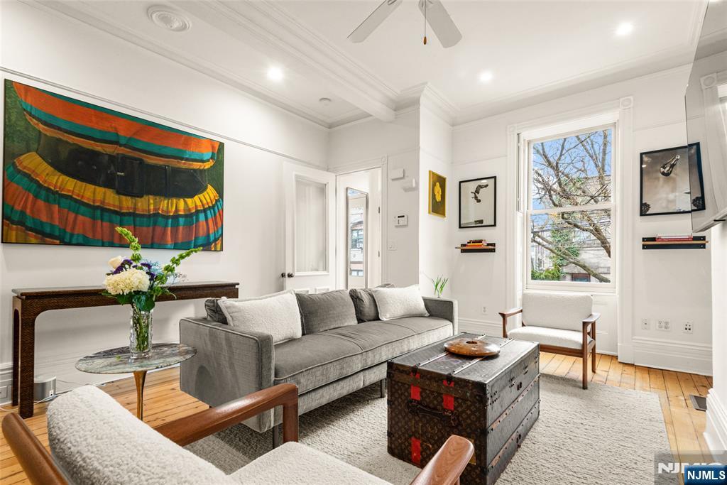 210 13th Street Hoboken, NJ 07030 - Photo 12 of 27