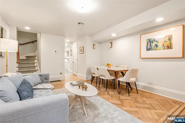 $2,500,000 | 210 13th Street, Hoboken, NJ 07030