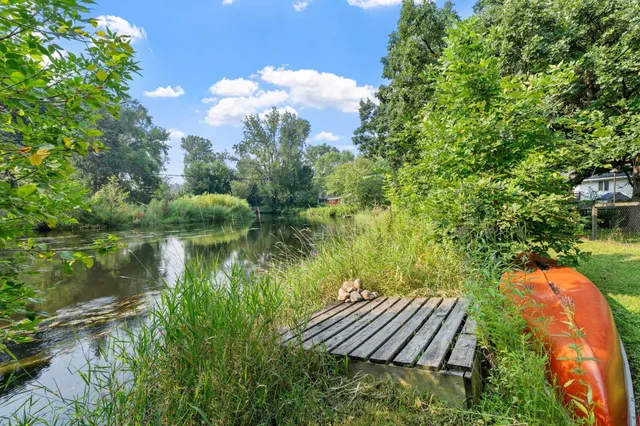 $590,000 | 3337 Decatur Lane, St. Louis Park, MN 55426