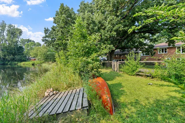 $590,000 | 3337 Decatur Lane, St. Louis Park, MN 55426