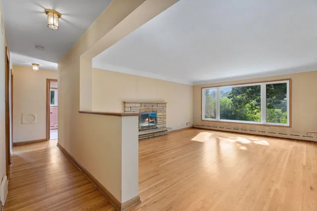 $590,000 | 3337 Decatur Lane, St. Louis Park, MN 55426