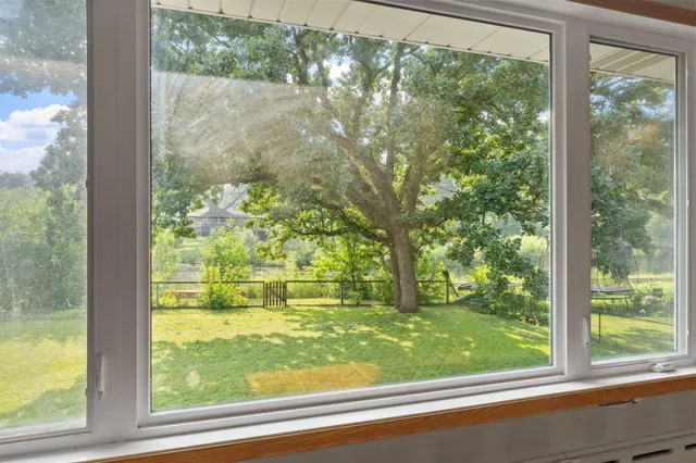 $590,000 | 3337 Decatur Lane, St. Louis Park, MN 55426