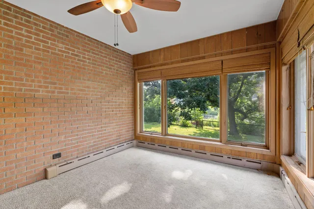 $590,000 | 3337 Decatur Lane, St. Louis Park, MN 55426