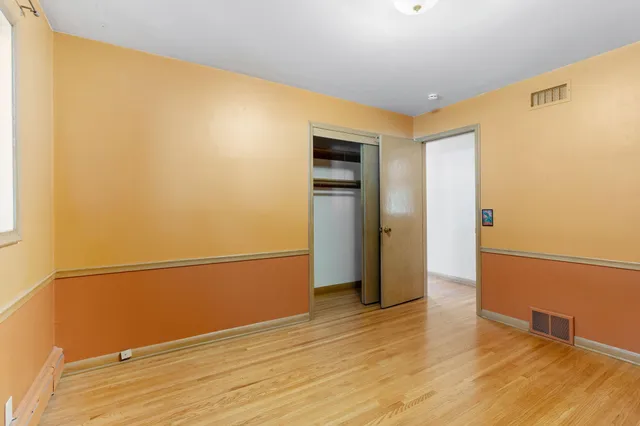 $590,000 | 3337 Decatur Lane, St. Louis Park, MN 55426