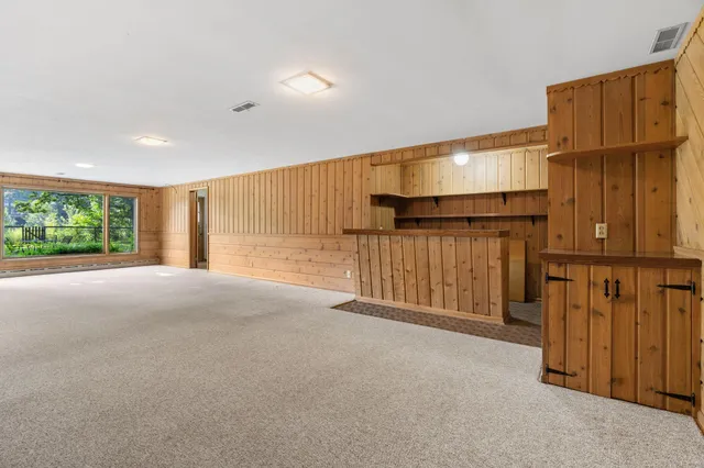 $590,000 | 3337 Decatur Lane, St. Louis Park, MN 55426