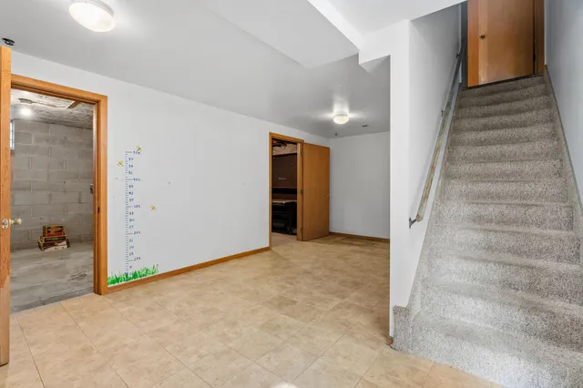 $590,000 | 3337 Decatur Lane, St. Louis Park, MN 55426