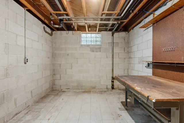 $590,000 | 3337 Decatur Lane, St. Louis Park, MN 55426