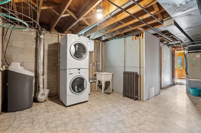 $590,000 | 3337 Decatur Lane, St. Louis Park, MN 55426