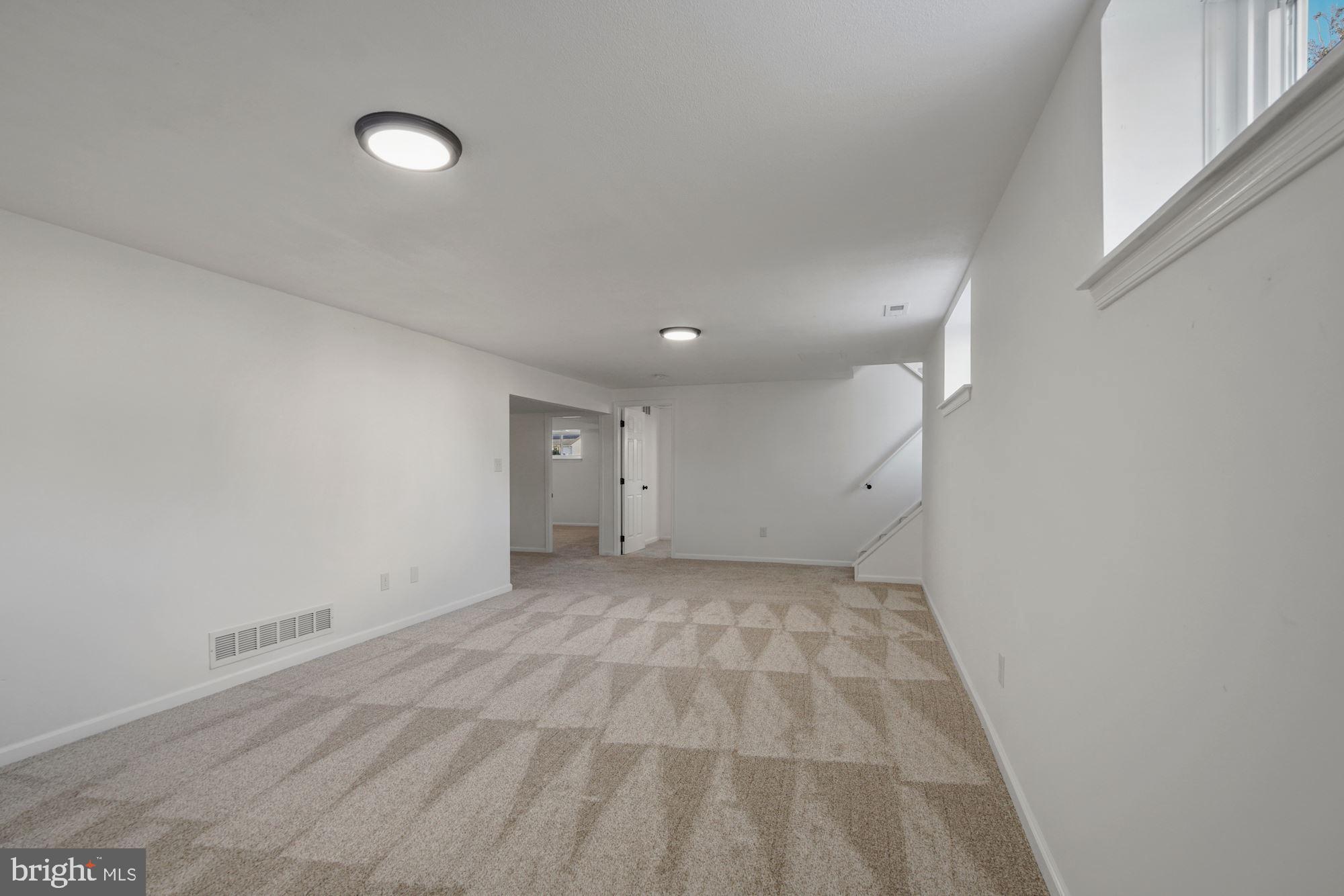 211 Aspen Drive Newark, DE 19702 - Photo 25 of 41