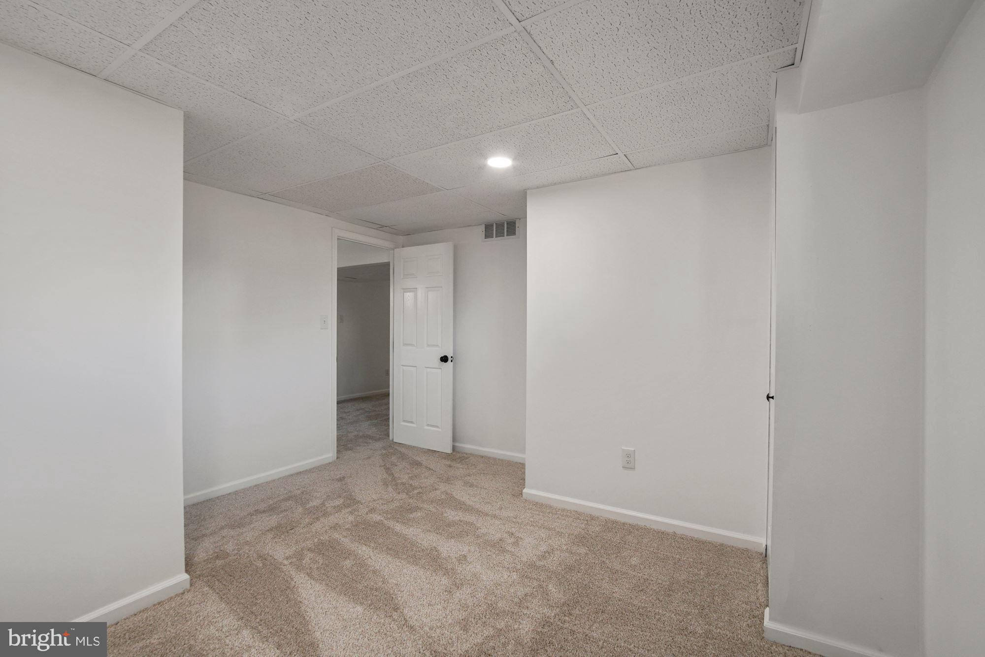 211 Aspen Drive Newark, DE 19702 - Photo 27 of 41