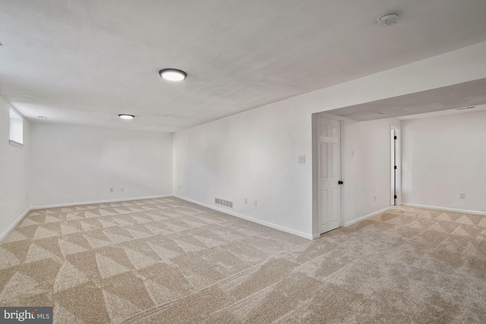 211 Aspen Drive Newark, DE 19702 - Photo 32 of 41