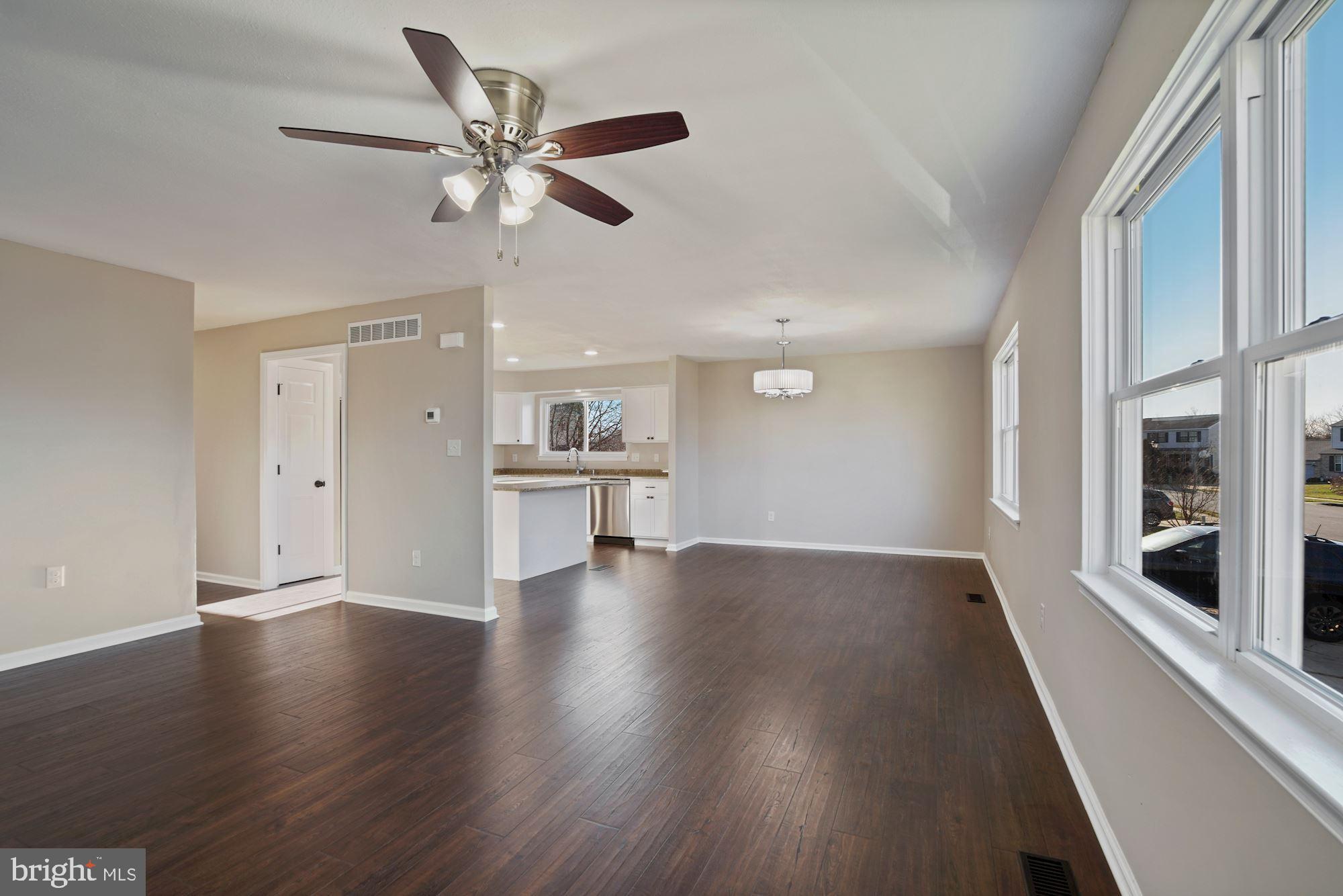 211 Aspen Drive Newark, DE 19702 - Photo 9 of 41