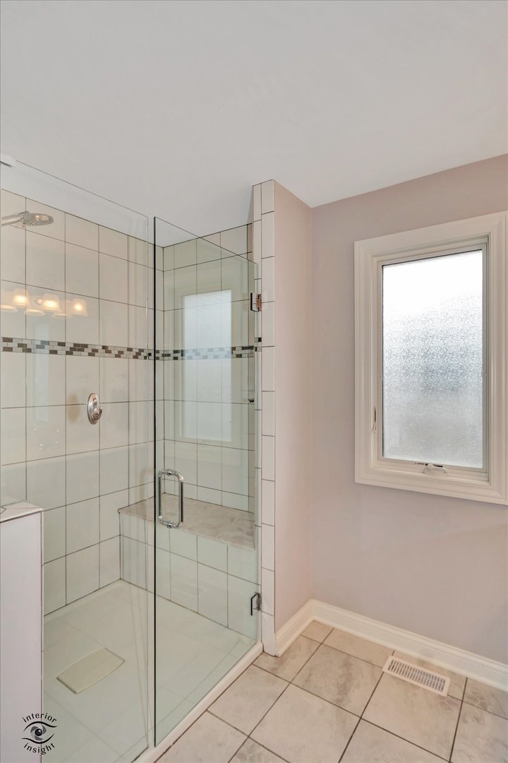 1973 Edgeview Drive New Lenox, IL 60451 - Photo 30 of 39 a bathroom with a shower