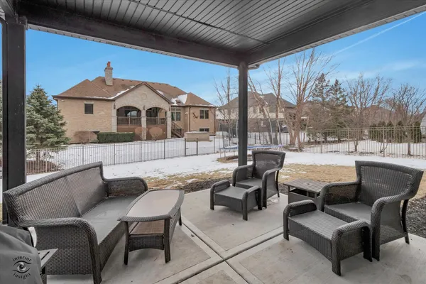 $674,900 | 1973 Edgeview Drive, New Lenox, IL 60451