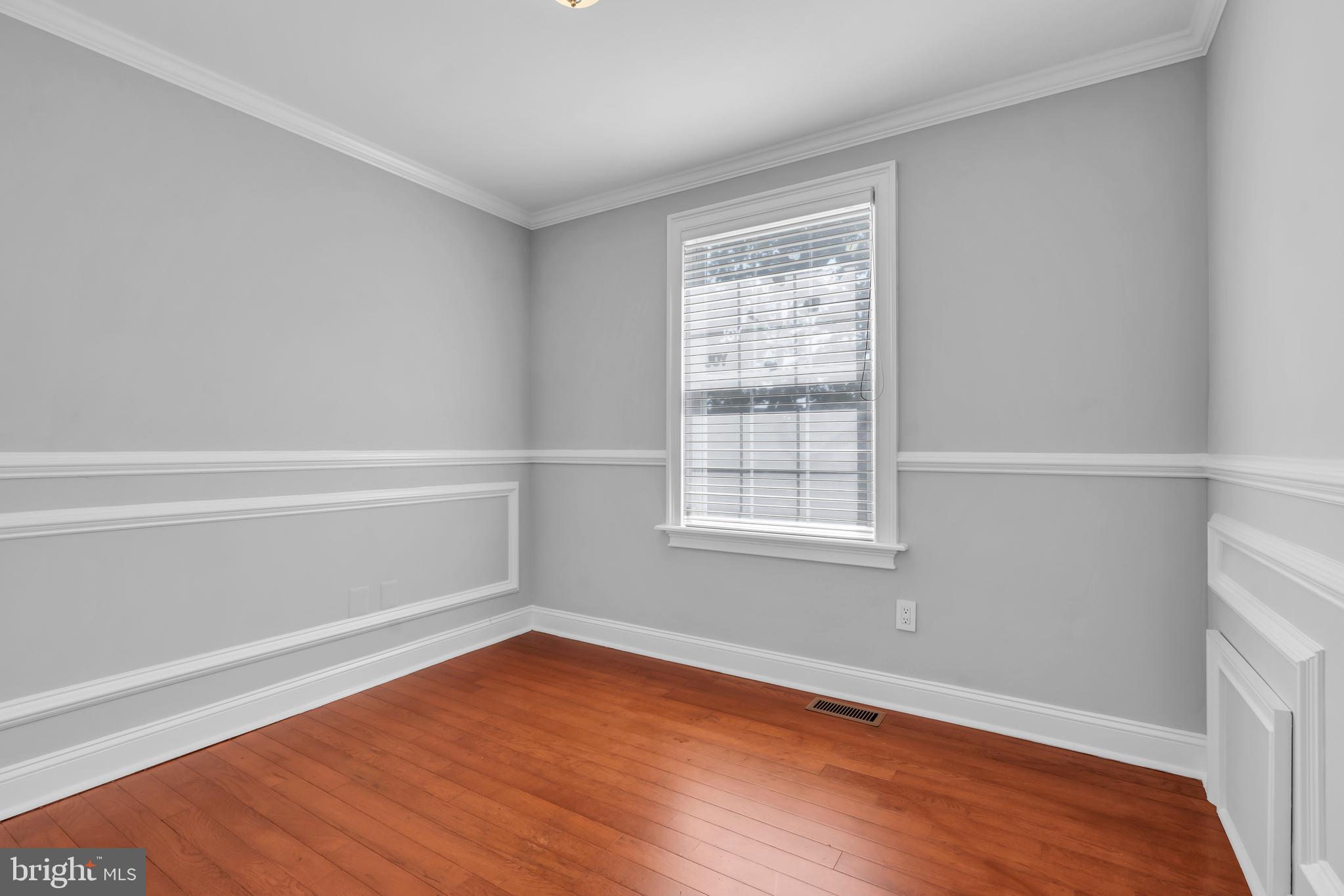 1 Crisfield Road Sicklerville, NJ 08081 - Photo 25 of 45 an empty room with wooden floor and windows