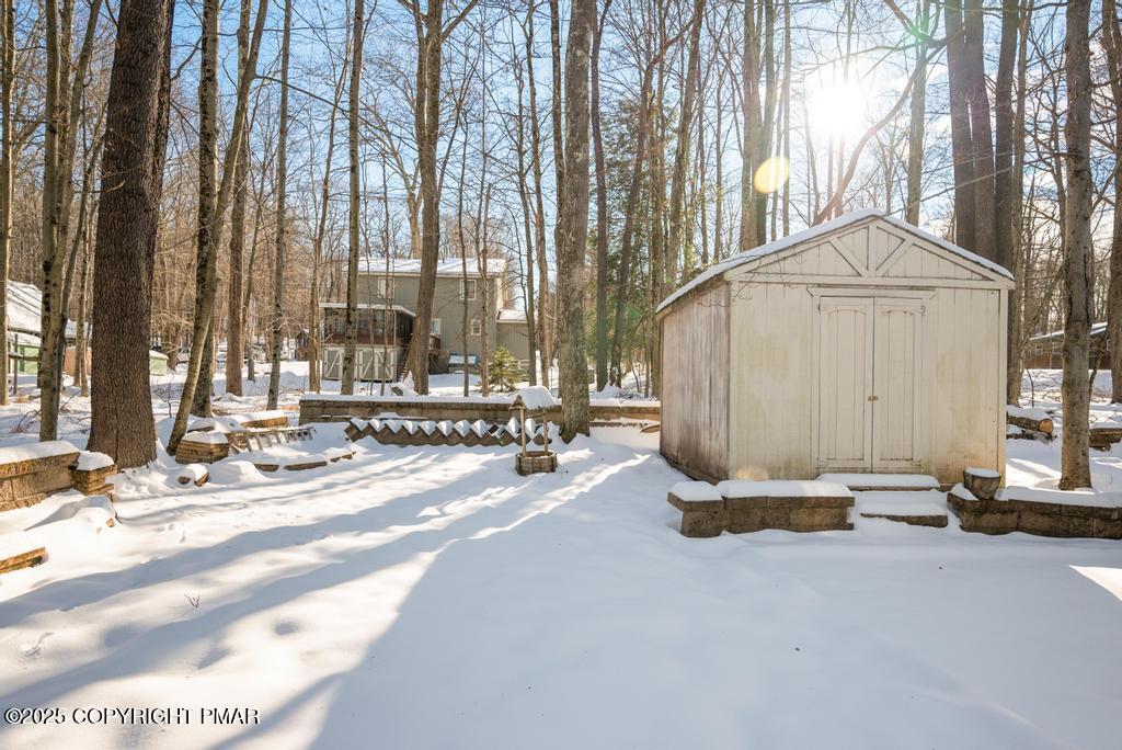 136 Netcong Circle Pocono Lake, PA 18347 - Photo 7 of 40 a view of a city with tall buildings