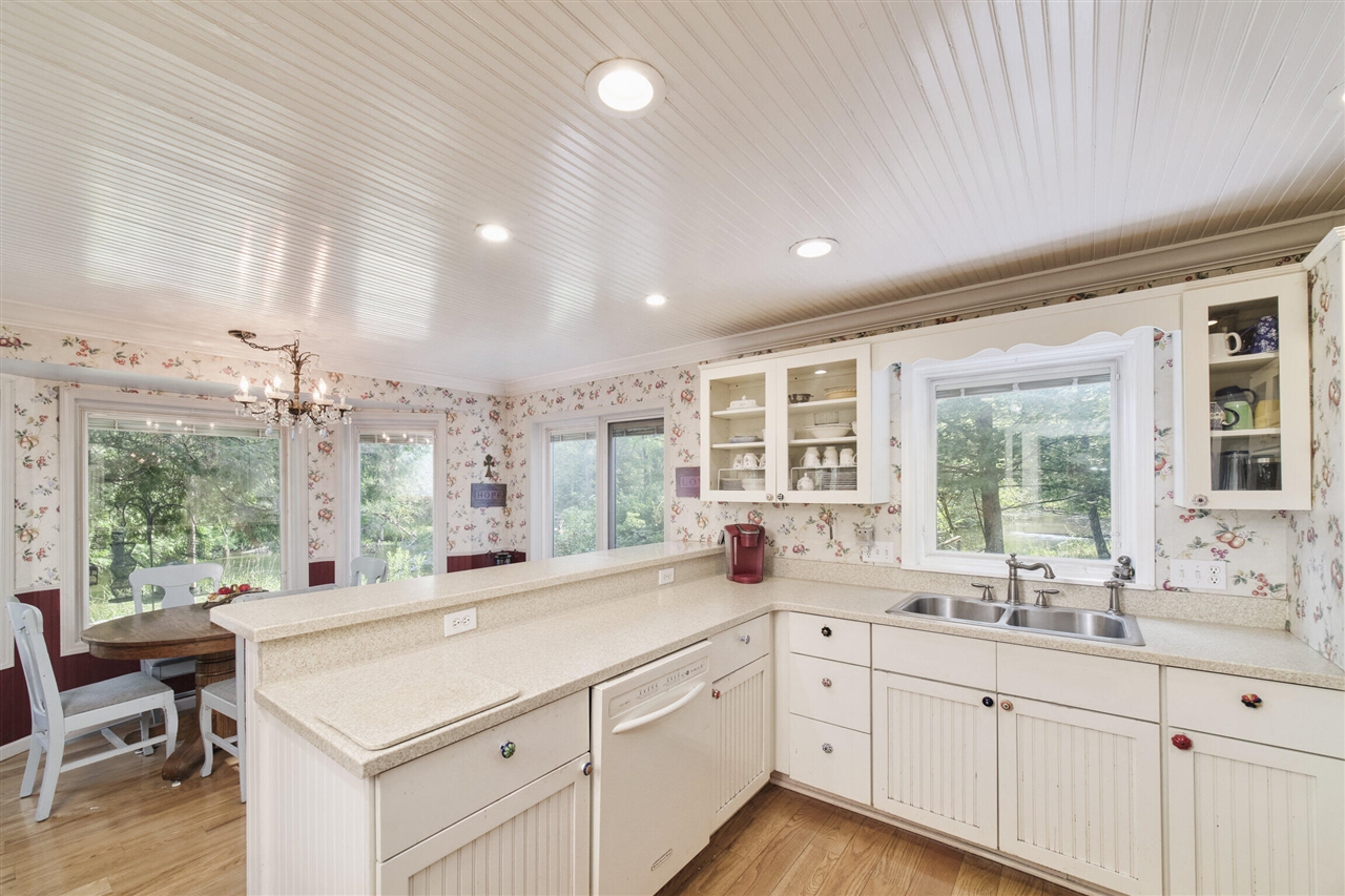 9670 South County Line Road Manistee, MI 49660 - Photo 33 of 97